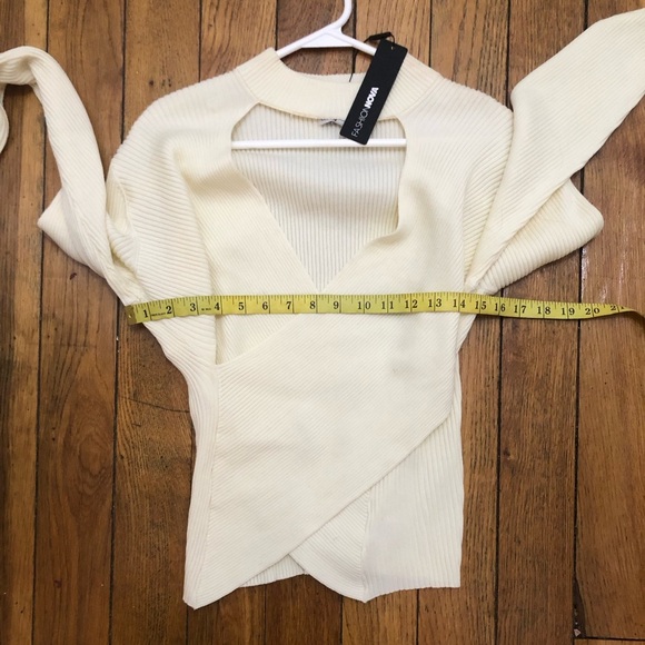 Top - Picture 4 of 6